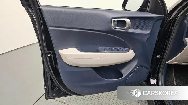 Hyundai Venue id 4293770 из Кореи 16