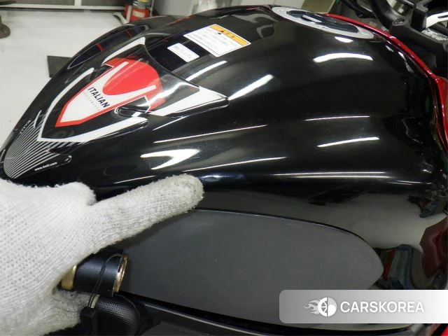 Suzuki GSX-S1000F id 4183632 из Японии 16