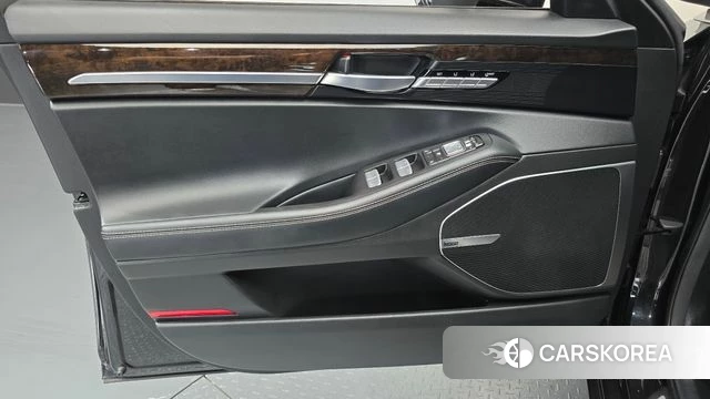 Genesis G90 id 4652119 из Кореи 16