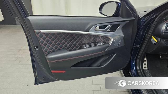 Genesis G70 id 4667559 из Кореи 16