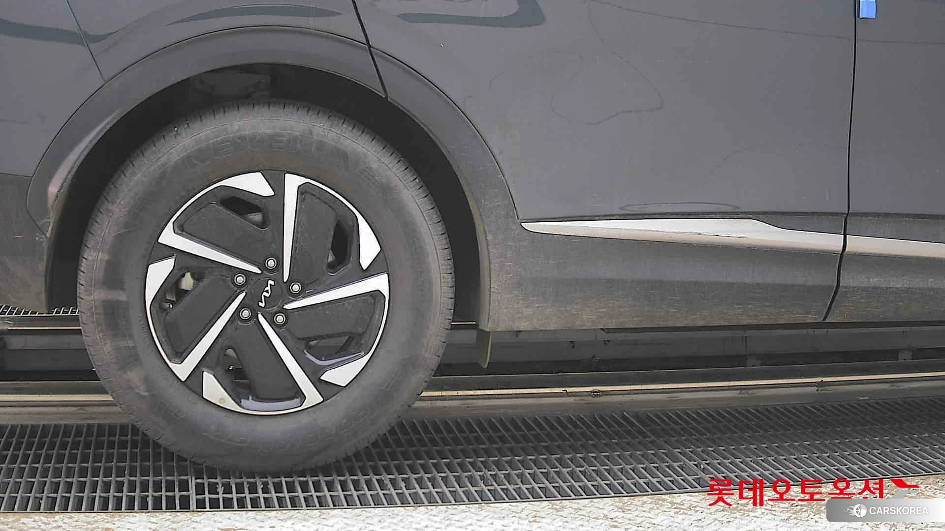Kia Sportage Hybrid id 4289569 из Кореи 16