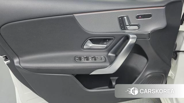 Mercedes-Benz A-Class W177 id 4625729 из Кореи 16