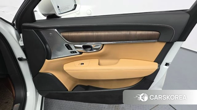 Volvo S90 id 4780013 из Кореи 16