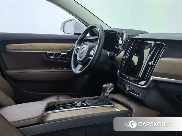 Volvo S90 id 4213384 из Китая 16