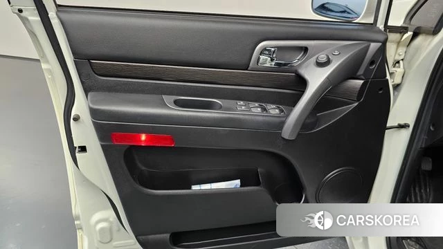 Ssangyong Korando Turismo id 4708943 из Кореи 16