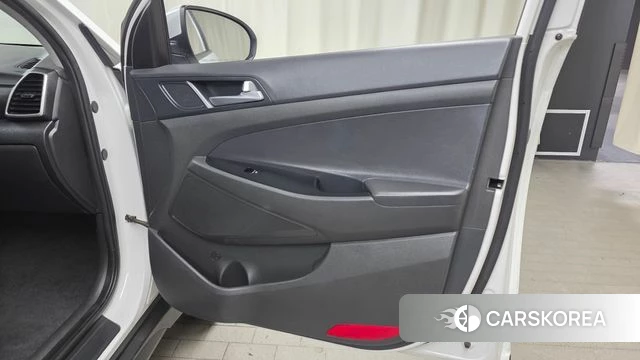 Hyundai All New Tucson id 4708378 из Кореи 16