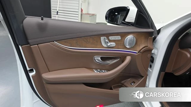 Mercedes-Benz E-Class W213 id 4785225 из Кореи 16