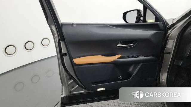Lexus UX250h id 4632954 из Кореи 16