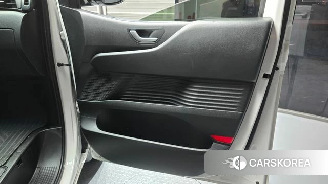Hyundai Staria id 4687507 из Кореи 16