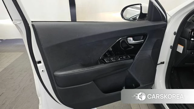 Kia Niro EV id 4593440 из Кореи 16