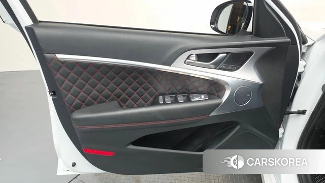 Genesis G70 id 4356463 из Кореи 16