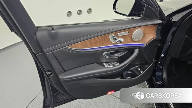 Mercedes-Benz E-Class W213 id 4414823 из Кореи 16