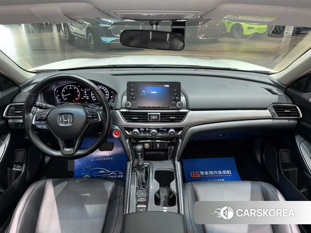 Honda Accord id 4393422 из Китая 16
