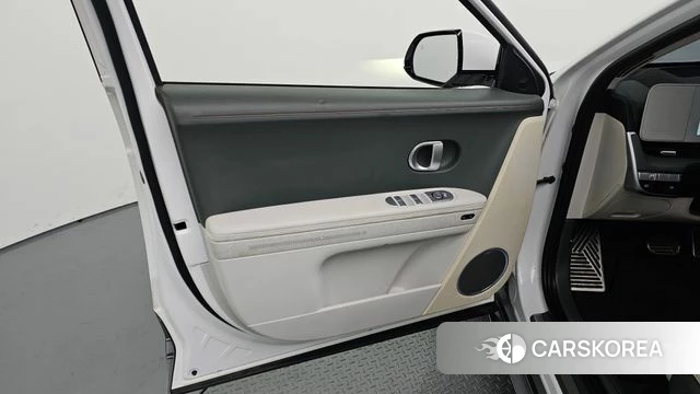 Hyundai Ionic 5 id 4282573 из Кореи 16