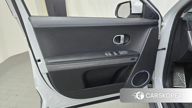 Hyundai Ionic 5 id 4942654 из Кореи 16