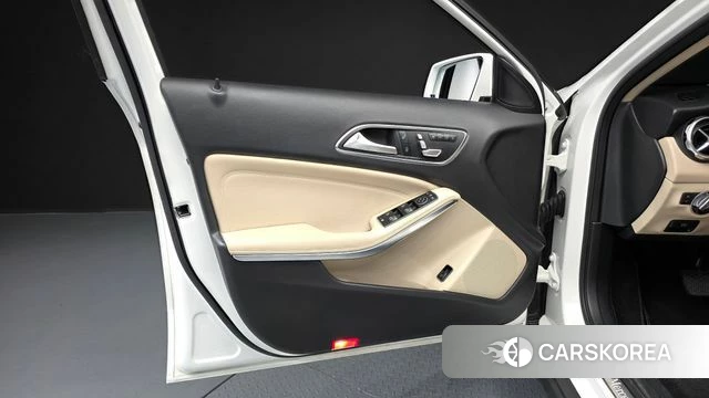 Mercedes-Benz GLA-Class X156 id 4331413 из Кореи 16