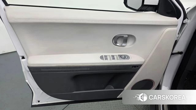 Hyundai Ionic 5 id 4585752 из Кореи 16