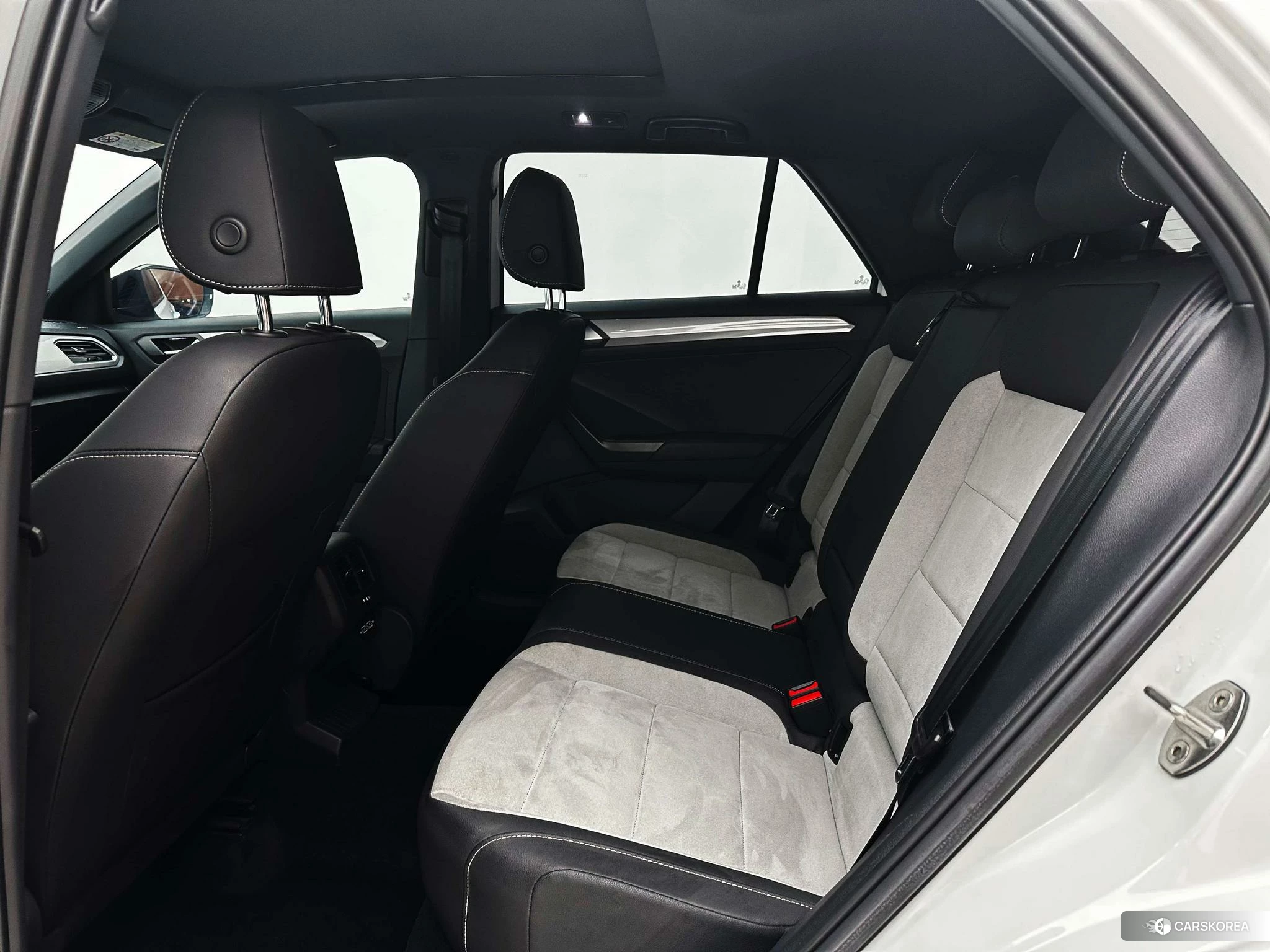Volkswagen T-Roc id 4452038 из Китая 16