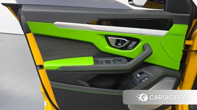 Lamborghini Urus id 4849226 из Кореи 16