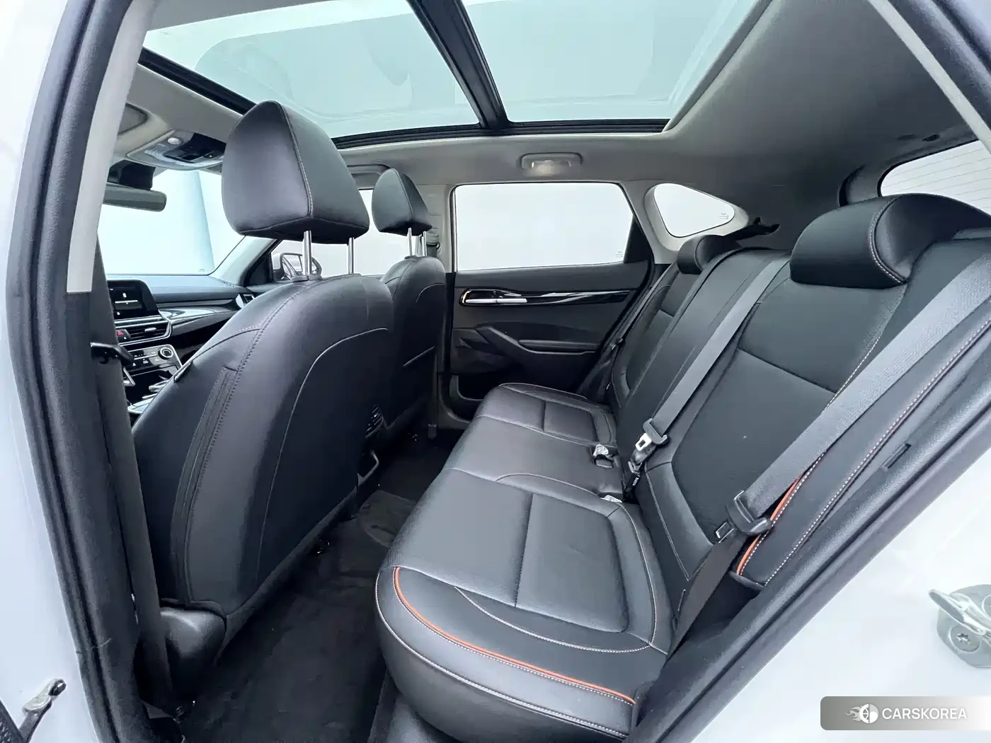 Kia Seltos id 4547339 из Китая 16