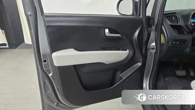 Kia The New Kia Ray EV id 4408503 из Кореи 16