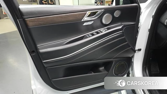 Genesis GV80 id 4195725 из Кореи 16