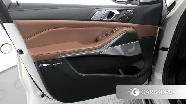 BMW X7 (G07) id 4282754 из Кореи 16
