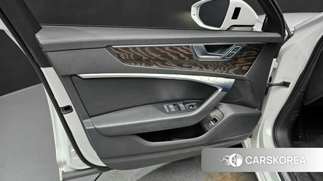 Audi A6 (C8) id 4196708 из Кореи 16