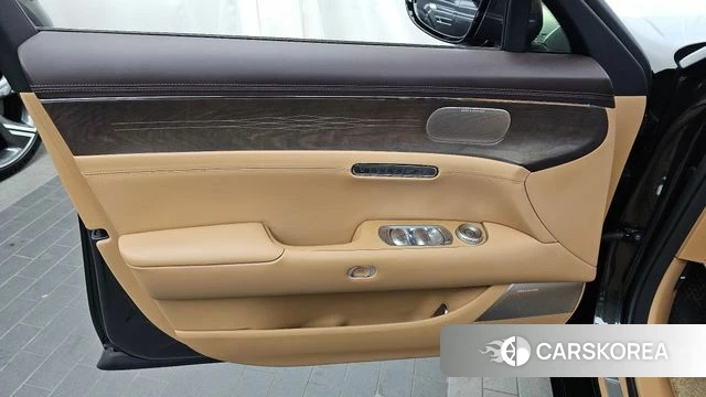 Genesis G90 (RS4) id 4414490 из Кореи 16