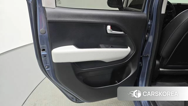 Kia The New Kia Ray EV id 4315359 из Кореи 16