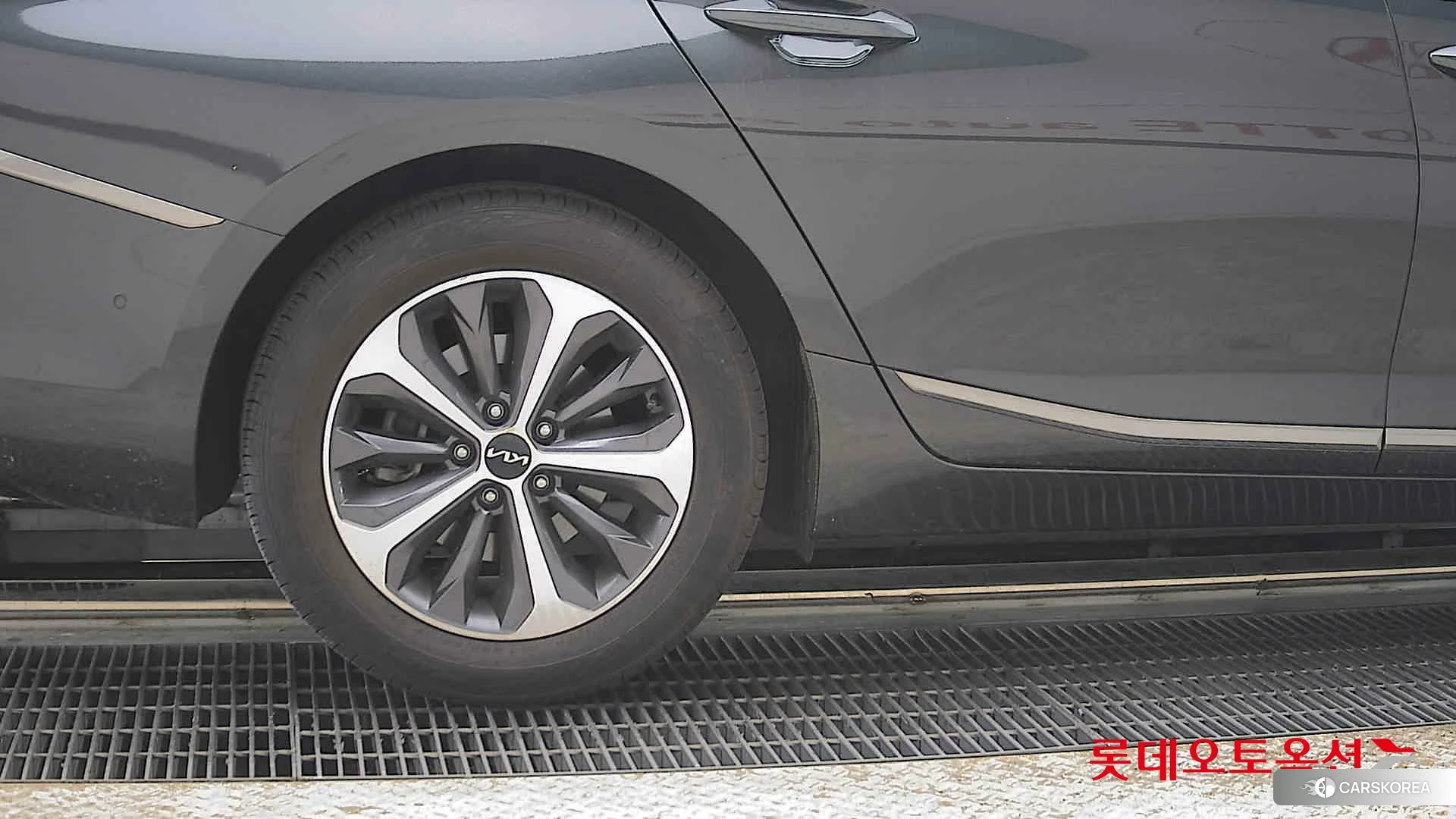 Kia K8 Hybrid id 4296926 из Кореи 16