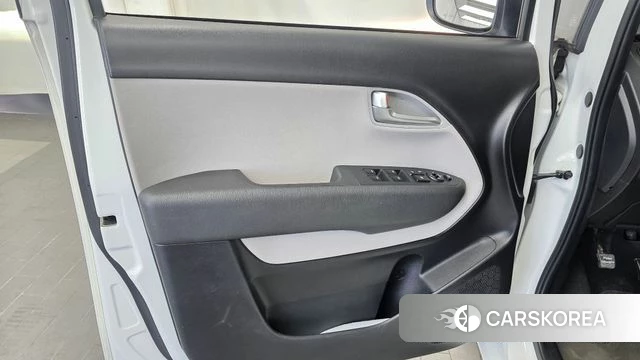 Kia The New Kia Ray id 4965104 из Кореи 16