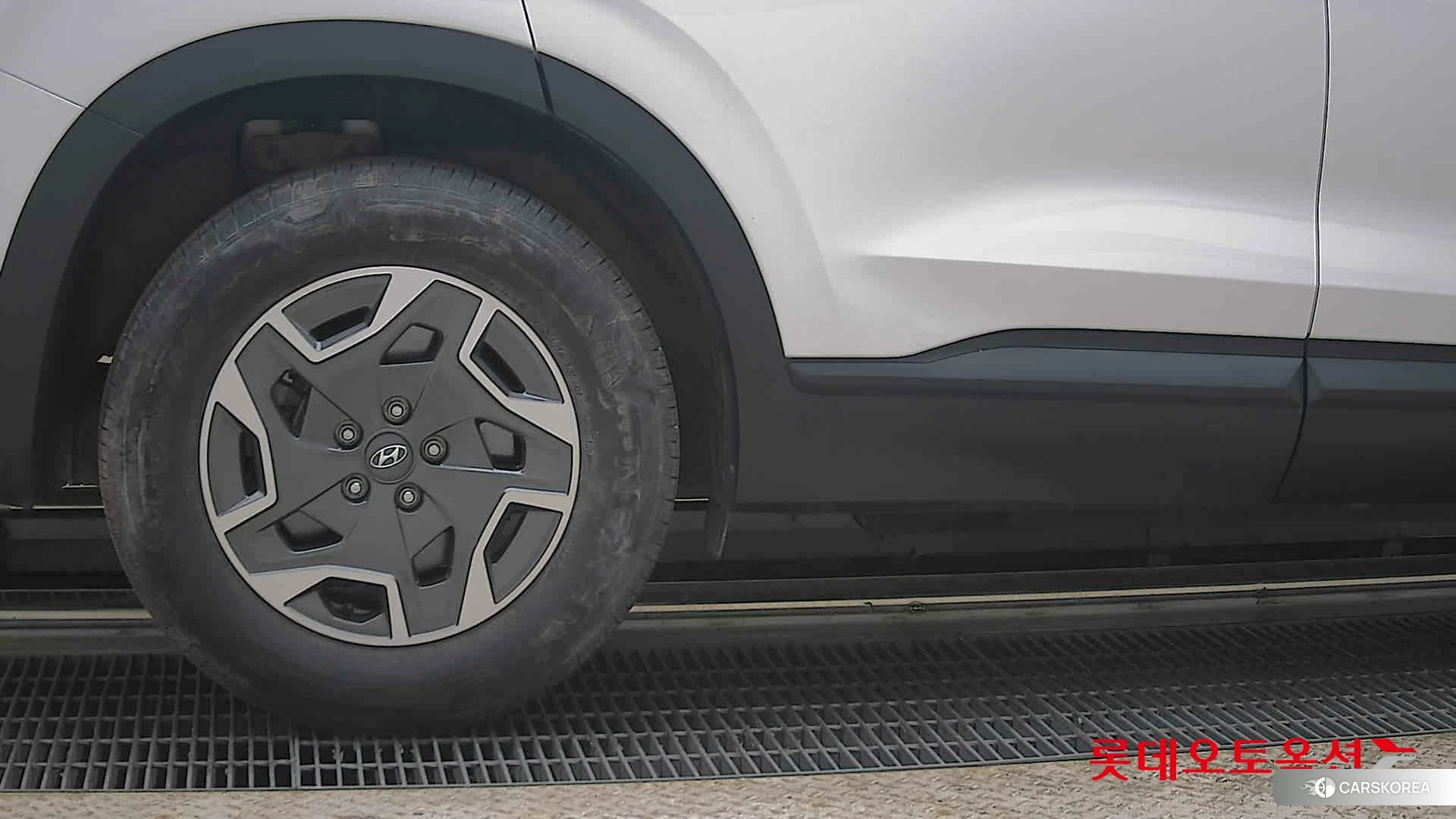 Hyundai Santa Fe Hybrid id 4296796 из Кореи 16