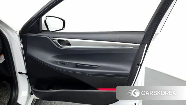 Hyundai The New Grandeur IG Hybrid id 4697319 из Кореи 16