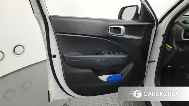 Hyundai Venue id 4625948 из Кореи 16