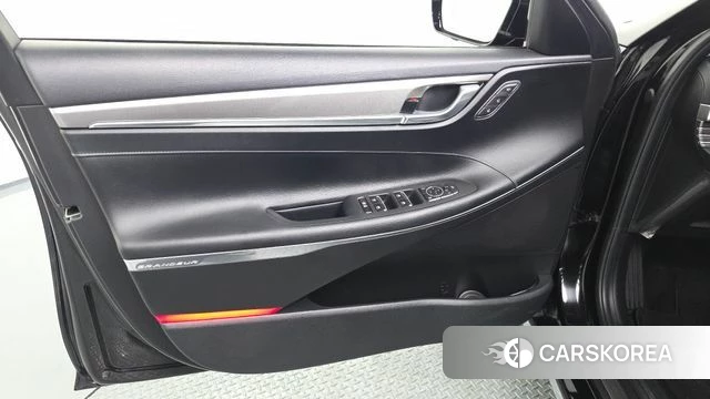 Hyundai The New Grandeur IG id 4283558 из Кореи 16