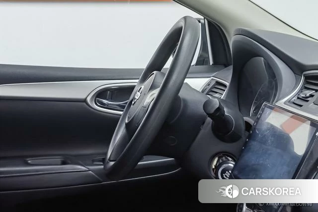 Nissan Xuan Yi id 4253676 из Китая 16