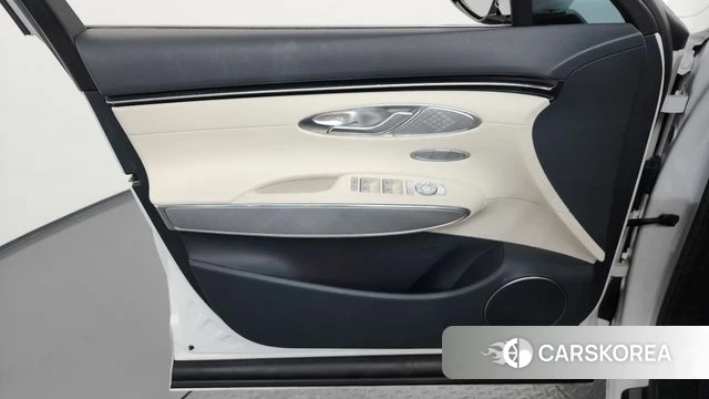 Genesis Electrified GV70 id 4528938 из Кореи 16