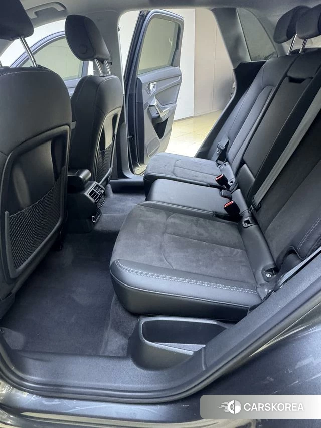 Audi Q3 id 4301465 из Китая 16