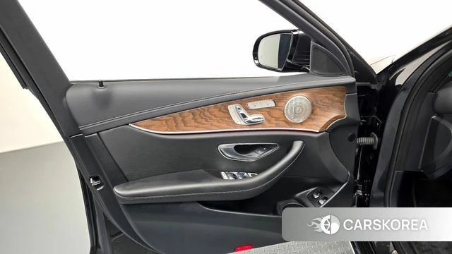 Mercedes-Benz E-Class W213 id 4482188 из Кореи 16