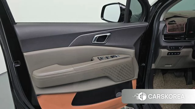 Kia The New Carnival 4th Generation id 4701142 из Кореи 16