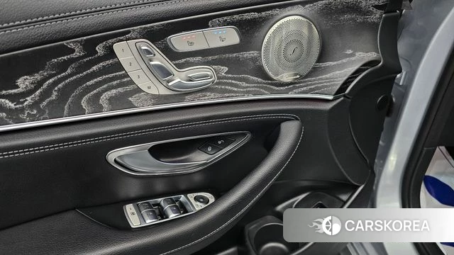 Mercedes-Benz E-Class W213 id 4481437 из Кореи 16
