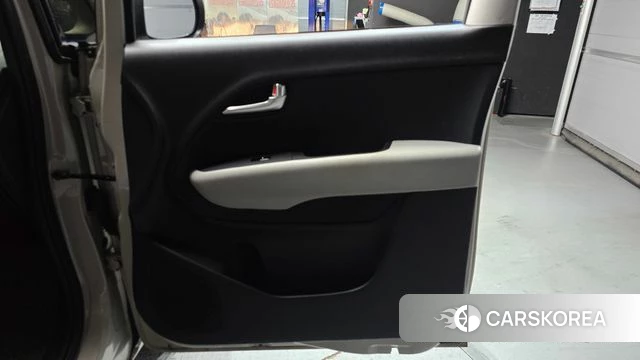 Kia The New Kia Ray id 4474609 из Кореи 16
