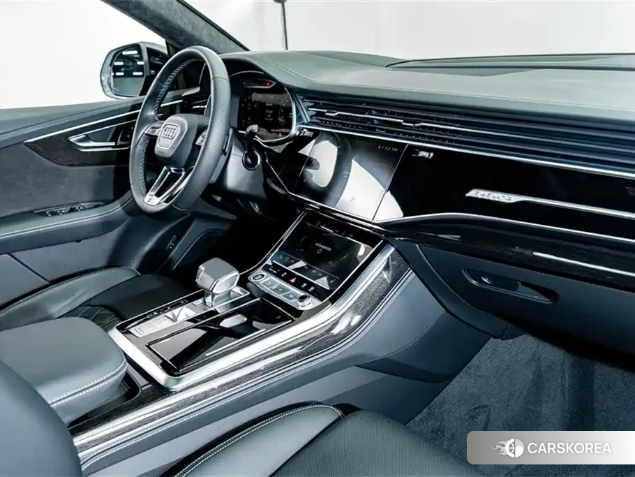 Audi Q8 id 4622761 из Китая 16