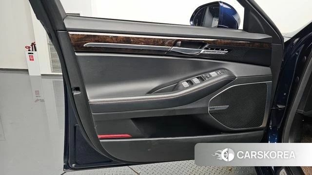 Genesis G90 id 4557656 из Кореи 16