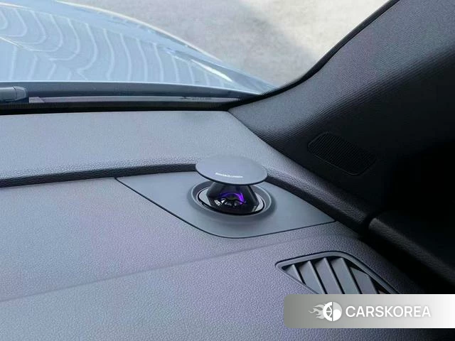 Audi Q5L Sportback id 4261919 из Китая 16