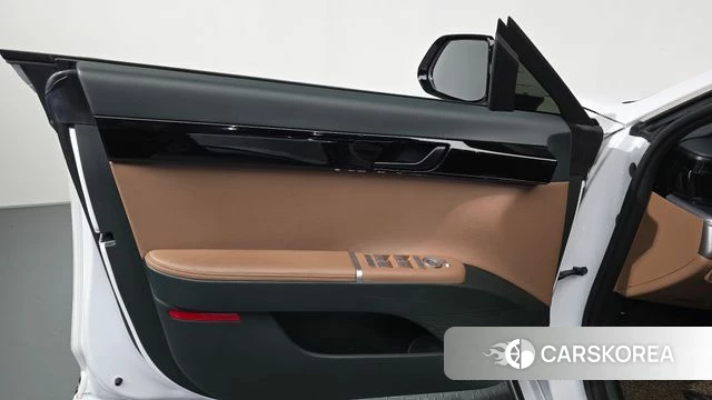Hyundai Grandeur Hybrid (GN7) id 4414456 из Кореи 16