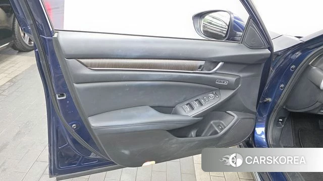 Honda Accord 10th Generation id 4568562 из Кореи 16