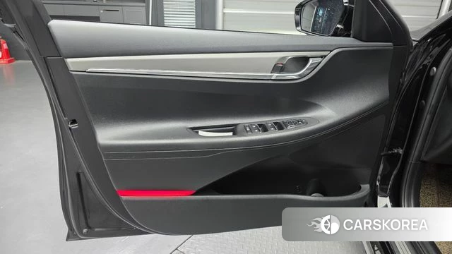 Hyundai The New Grandeur IG Hybrid id 4433854 из Кореи 16