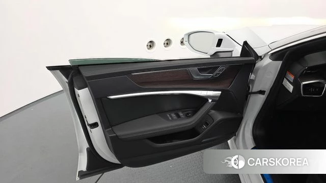 Audi A7 (4K) id 4585819 из Кореи 16